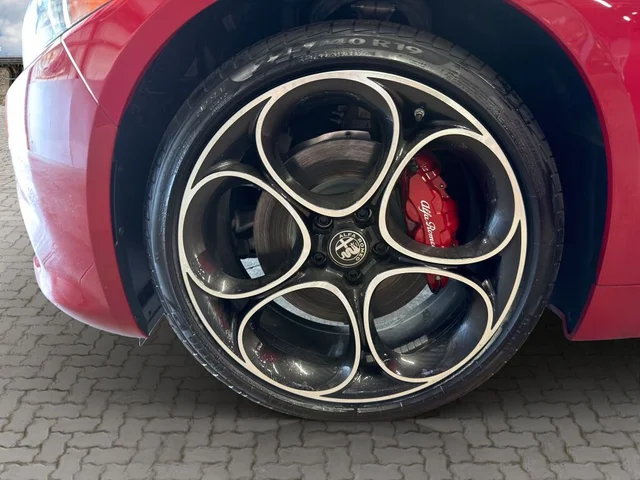 SEMINUEVOS ALFA ROMEO Giulia a Estados en autogozo