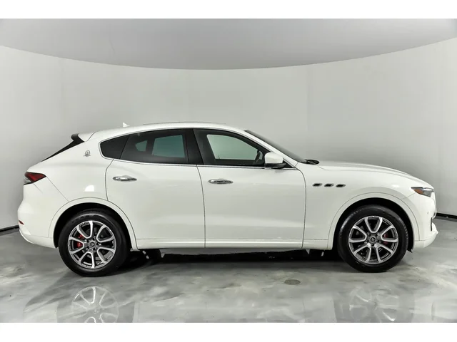 SEMINUEVOS MASERATI Levante a Estados en autogozo