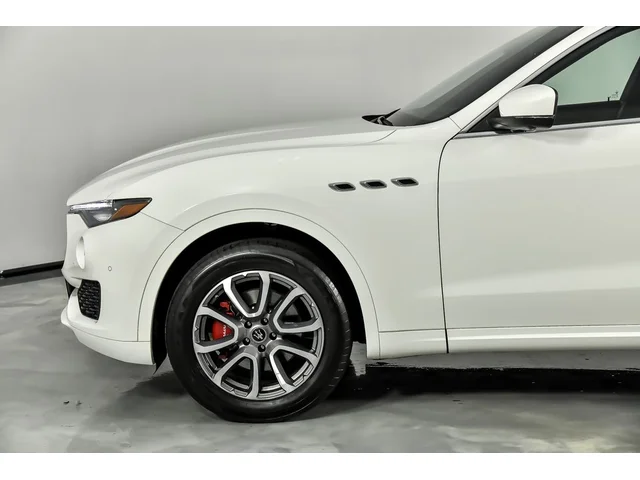 SEMINUEVOS MASERATI Levante a Estados en autogozo