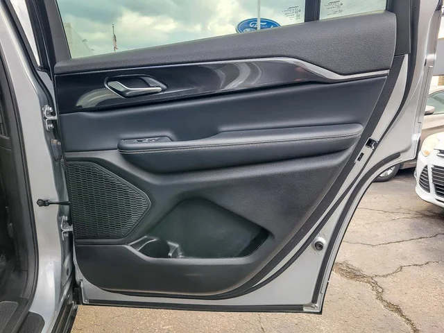 SEMINUEVOS JEEP Grand Cherokee L a Estados en autogozo