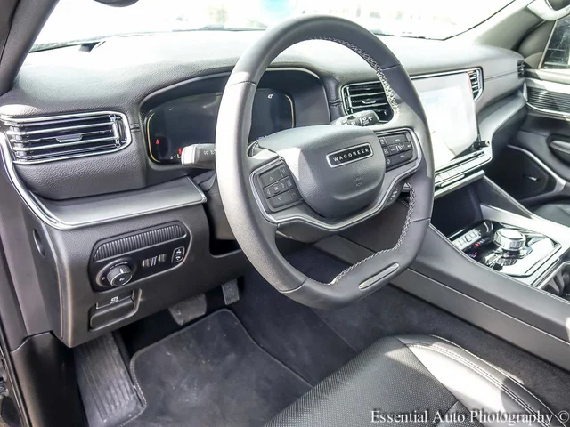 SEMINUEVOS JEEP Wagoneer a Estados en autogozo