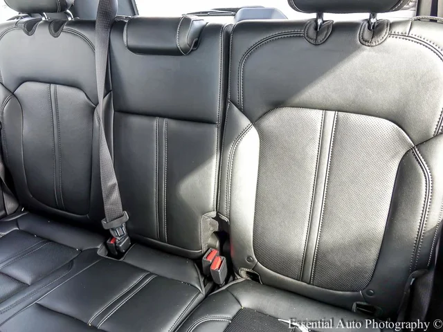 SEMINUEVOS JEEP Wagoneer a Estados en autogozo