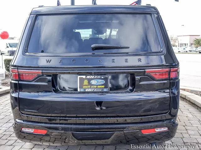 SEMINUEVOS JEEP Wagoneer a Estados en autogozo