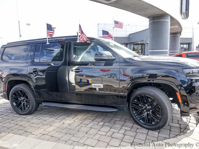 SEMINUEVOS JEEP Wagoneer a Estados en autogozo