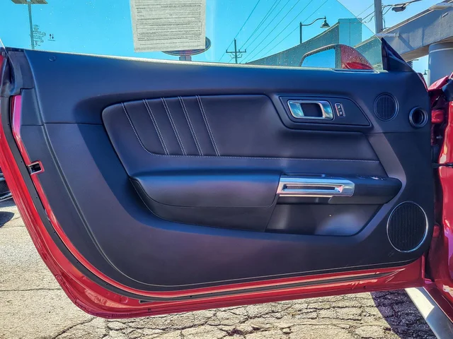 SEMINUEVOS FORD Mustang a Estados en autogozo