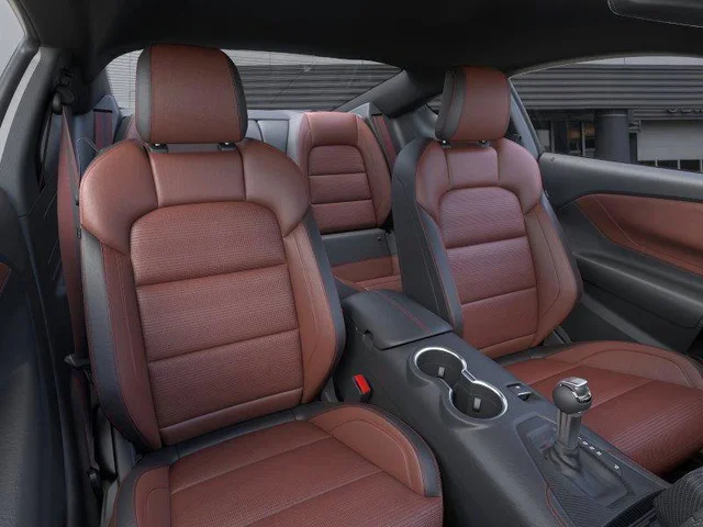 Nuevos FORD MUSTANG à Estados chez autogozo