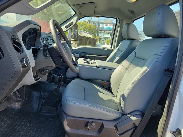 Nuevos FORD F-750 à Estados chez autogozo