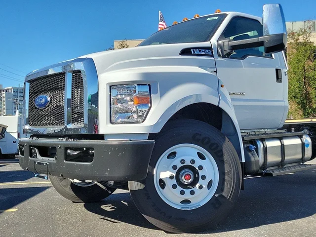 Nuevos FORD F-750 à Estados chez autogozo