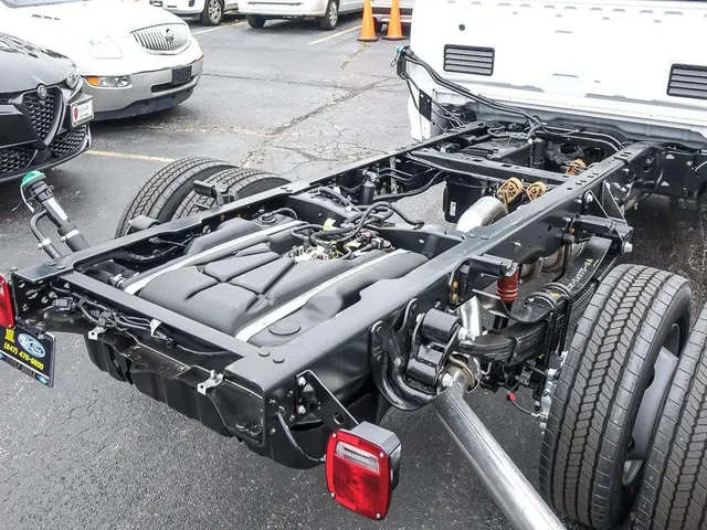 Nuevos FORD SUPER DUTY F-550 DRW à Estados chez autogozo