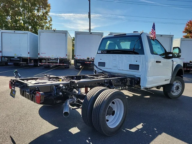 Nuevos FORD SUPER DUTY F-550 DRW à Estados chez autogozo