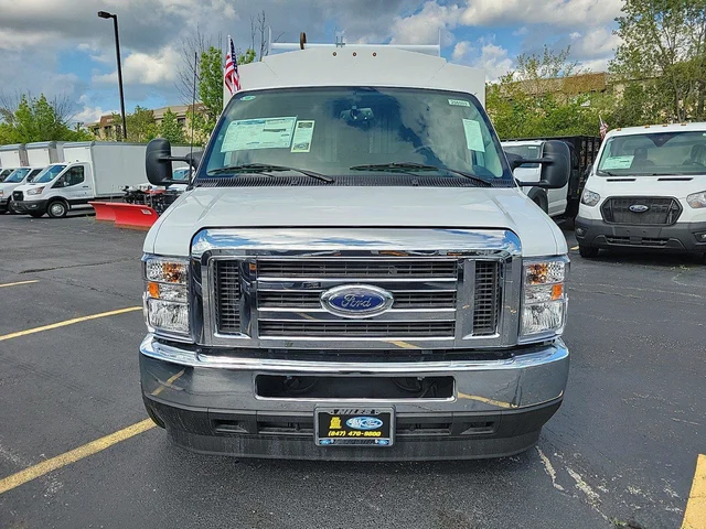 Nuevos FORD E-SERIES CUTAWAY à Estados chez autogozo