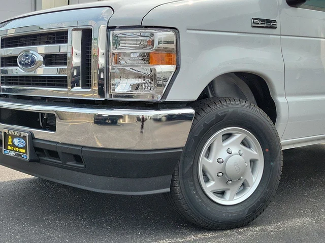 Nuevos FORD E-SERIES CUTAWAY à Estados chez autogozo