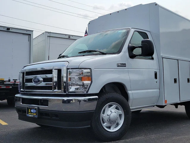 Nuevos FORD E-SERIES CUTAWAY à Estados chez autogozo