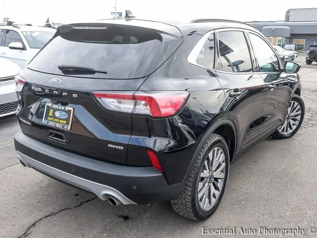 SEMINUEVOS FORD Escape a Estados en autogozo