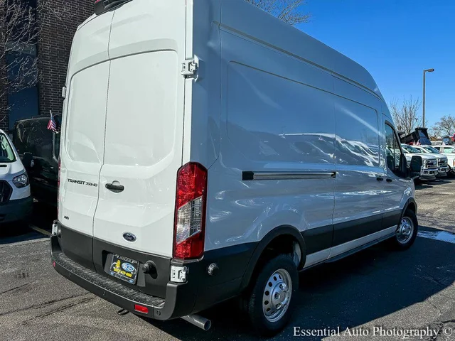 Nuevos FORD TRANSIT CARGO VAN à Estados chez autogozo