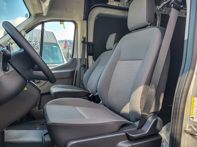 Nuevos FORD TRANSIT CARGO VAN à Estados chez autogozo