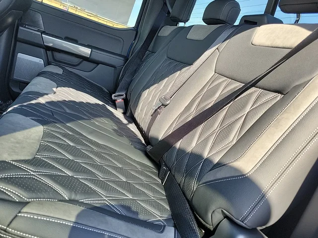 Nuevos FORD F-150 à Estados chez autogozo