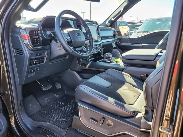 Nuevos FORD F-150 à Estados chez autogozo