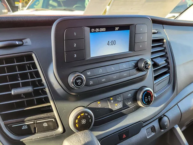 Nuevos FORD TRANSIT-150 CARGO à Estados chez autogozo