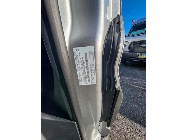 Nuevos FORD TRANSIT-150 CARGO à Estados chez autogozo