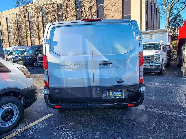 Nuevos FORD TRANSIT-150 CARGO à Estados chez autogozo