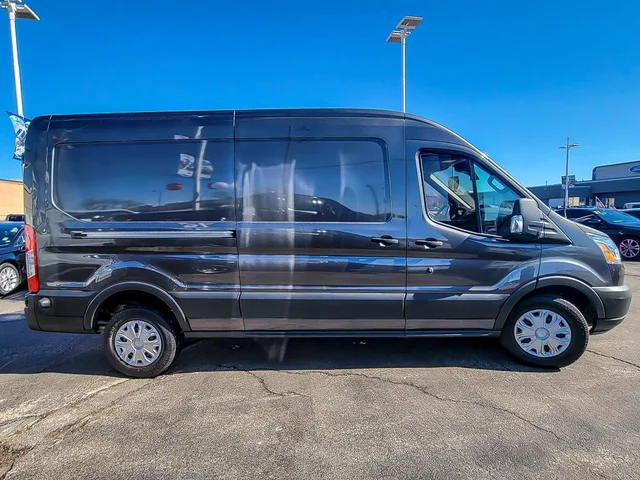 SEMINUEVOS FORD Transit Van a Estados en autogozo