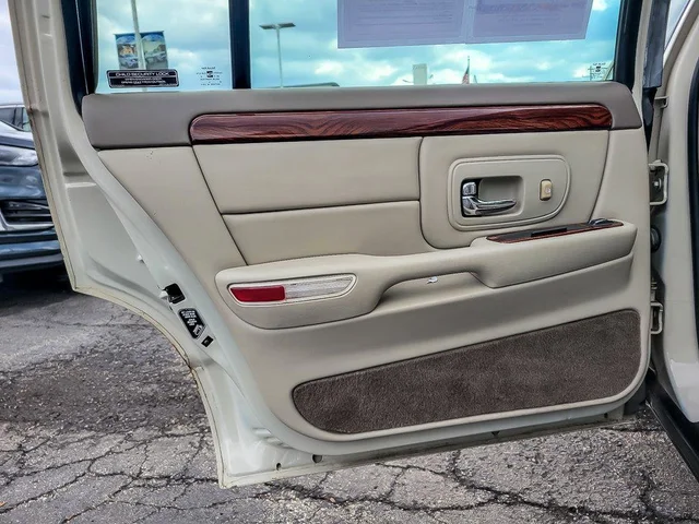 SEMINUEVOS CADILLAC Deville a Estados en autogozo