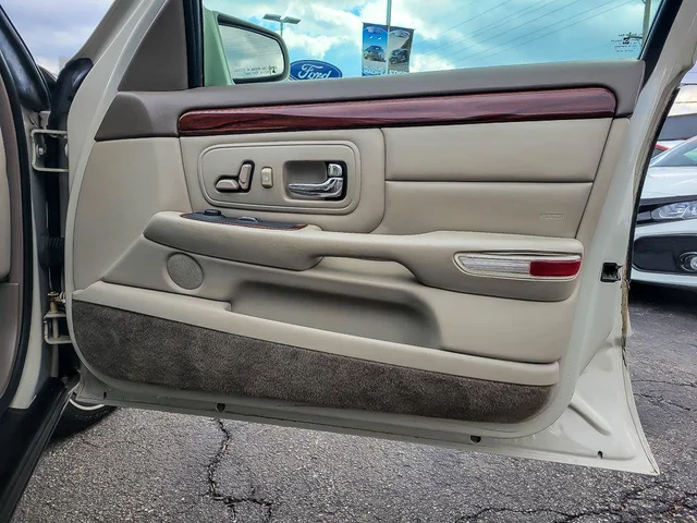 SEMINUEVOS CADILLAC Deville a Estados en autogozo