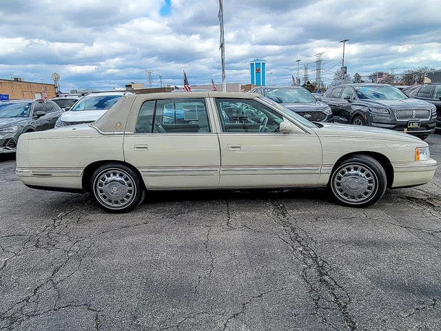 SEMINUEVOS CADILLAC Deville a Estados en autogozo