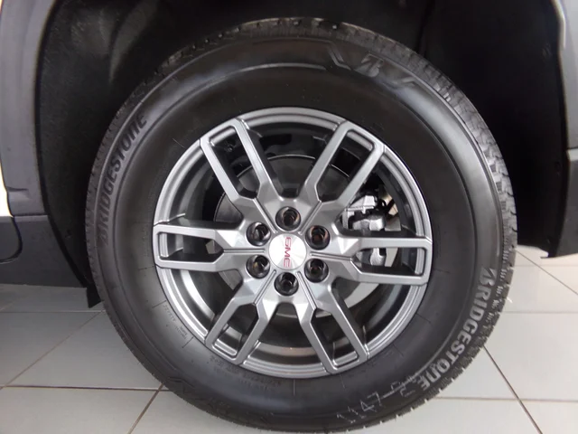 Nuevos GMC ACADIA à Estados chez autogozo
