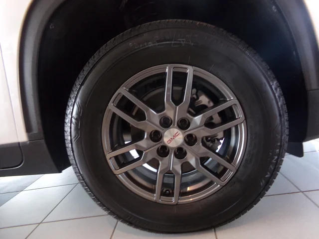 Nuevos GMC ACADIA à Estados chez autogozo