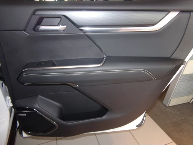 Nuevos GMC ACADIA à Estados chez autogozo