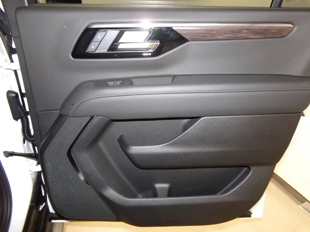 Nuevos CHEVROLET SUBURBAN à Estados chez autogozo