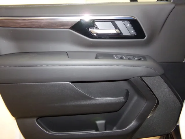 Nuevos CHEVROLET SUBURBAN à Estados chez autogozo