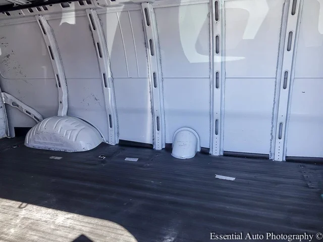 SEMINUEVOS GMC Savana Cargo Van a Estados en autogozo