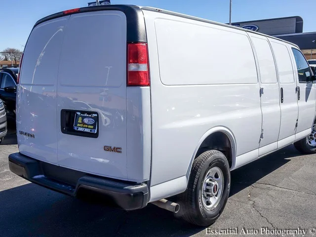 SEMINUEVOS GMC Savana Cargo Van a Estados en autogozo