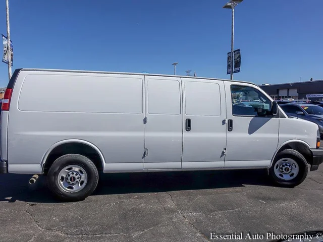 SEMINUEVOS GMC Savana Cargo Van a Estados en autogozo