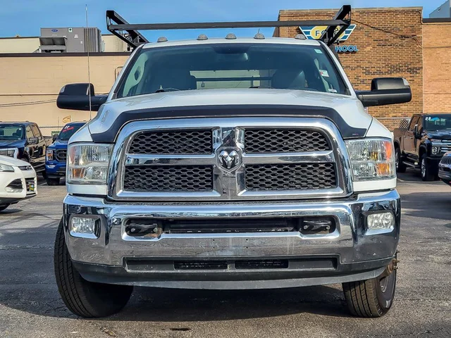 SEMINUEVOS RAM 3500 Chassis Cab a Estados en autogozo