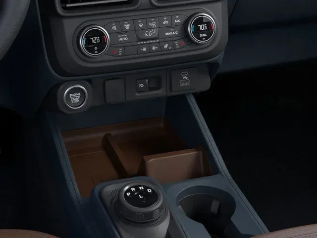 Nuevos FORD MAVERICK à Estados chez autogozo