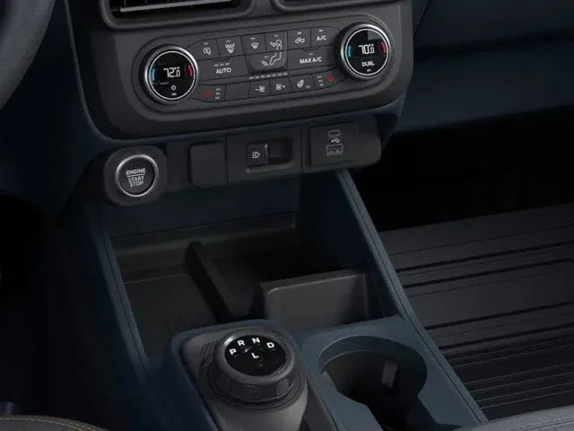 Nuevos FORD MAVERICK à Estados chez autogozo