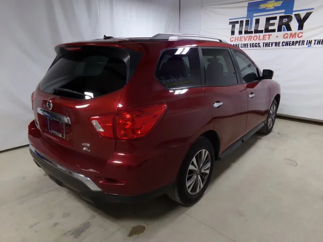 SEMINUEVOS NISSAN Pathfinder a Estados en autogozo
