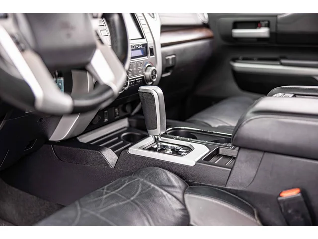 SEMINUEVOS TOYOTA Tundra 4WD a Estados en autogozo