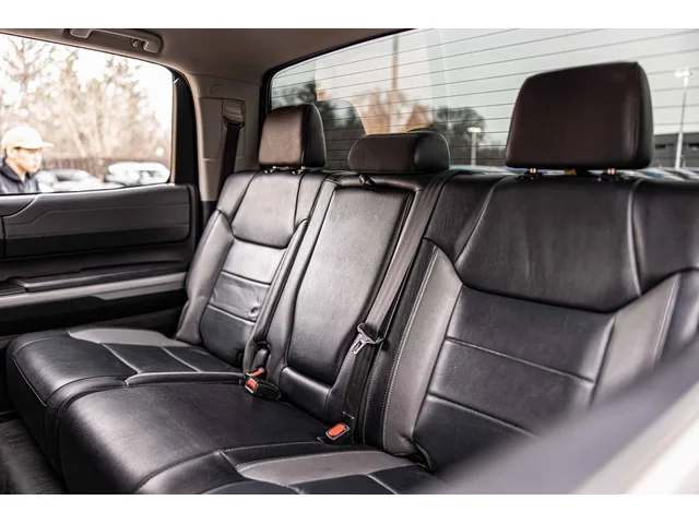 SEMINUEVOS TOYOTA Tundra 4WD a Estados en autogozo