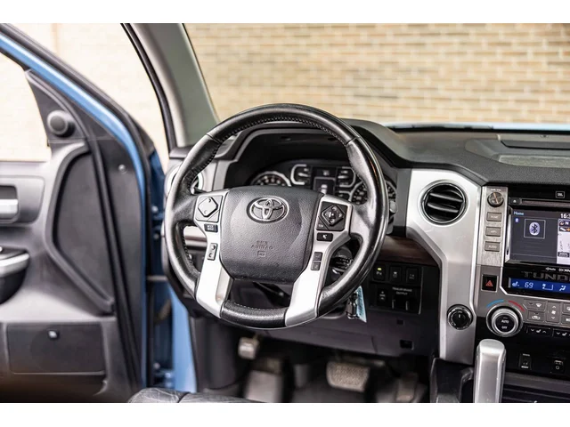 SEMINUEVOS TOYOTA Tundra 4WD a Estados en autogozo