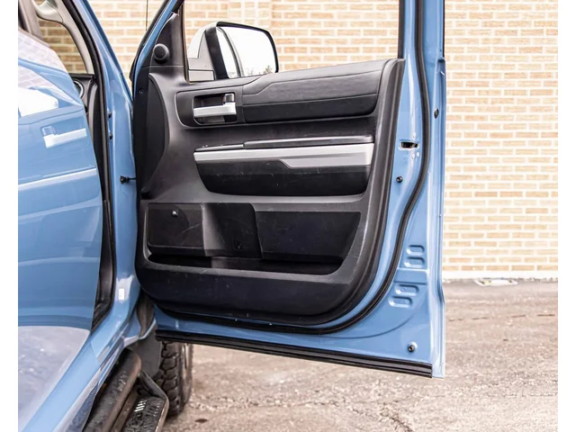 SEMINUEVOS TOYOTA Tundra 4WD a Estados en autogozo