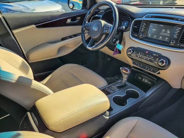 SEMINUEVOS KIA Sorento a Estados en autogozo