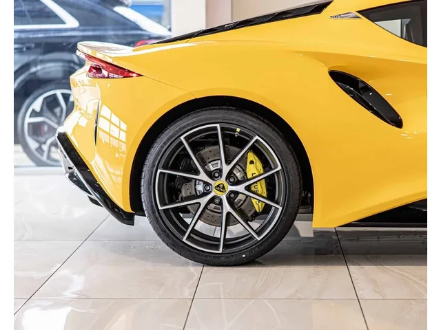 Nuevos LOTUS EMIRA à Estados chez autogozo