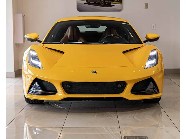 Nuevos LOTUS EMIRA à Estados chez autogozo
