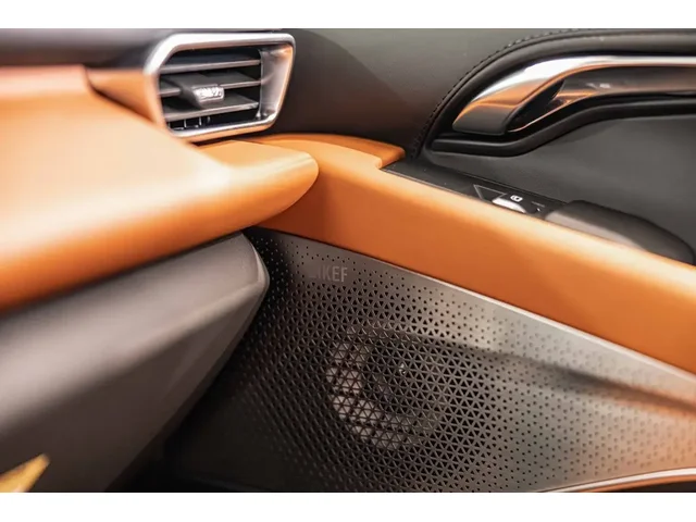 Nuevos LOTUS EMIRA à Estados chez autogozo