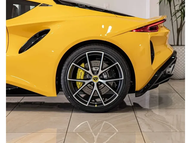 Nuevos LOTUS EMIRA à Estados chez autogozo